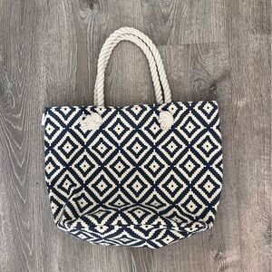 Summer & Rose Blue and White Diamond Tote